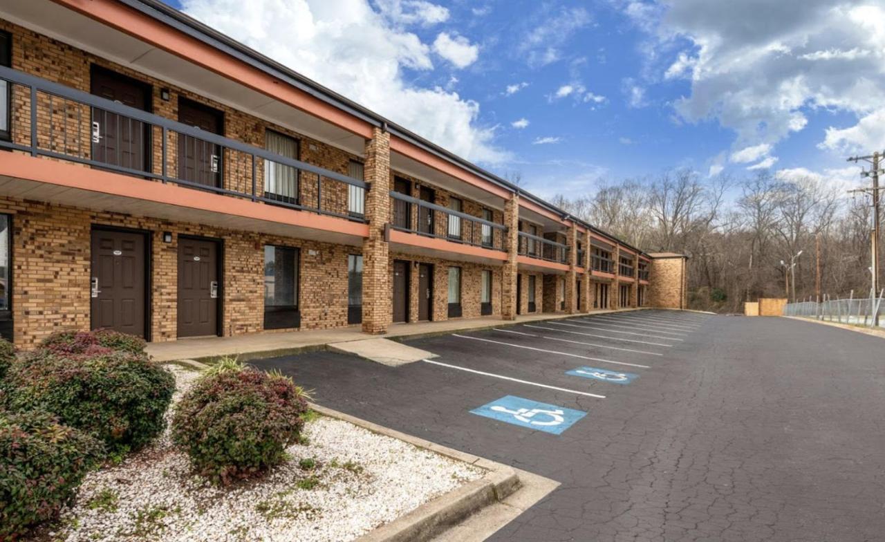 Southern Inn And Suites 斯帕坦堡 外观 照片